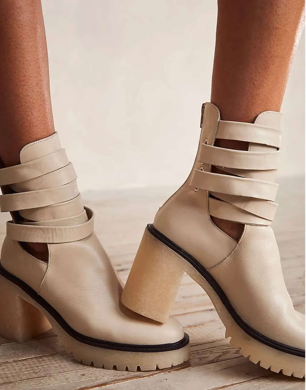 Jesse Cutout Boots