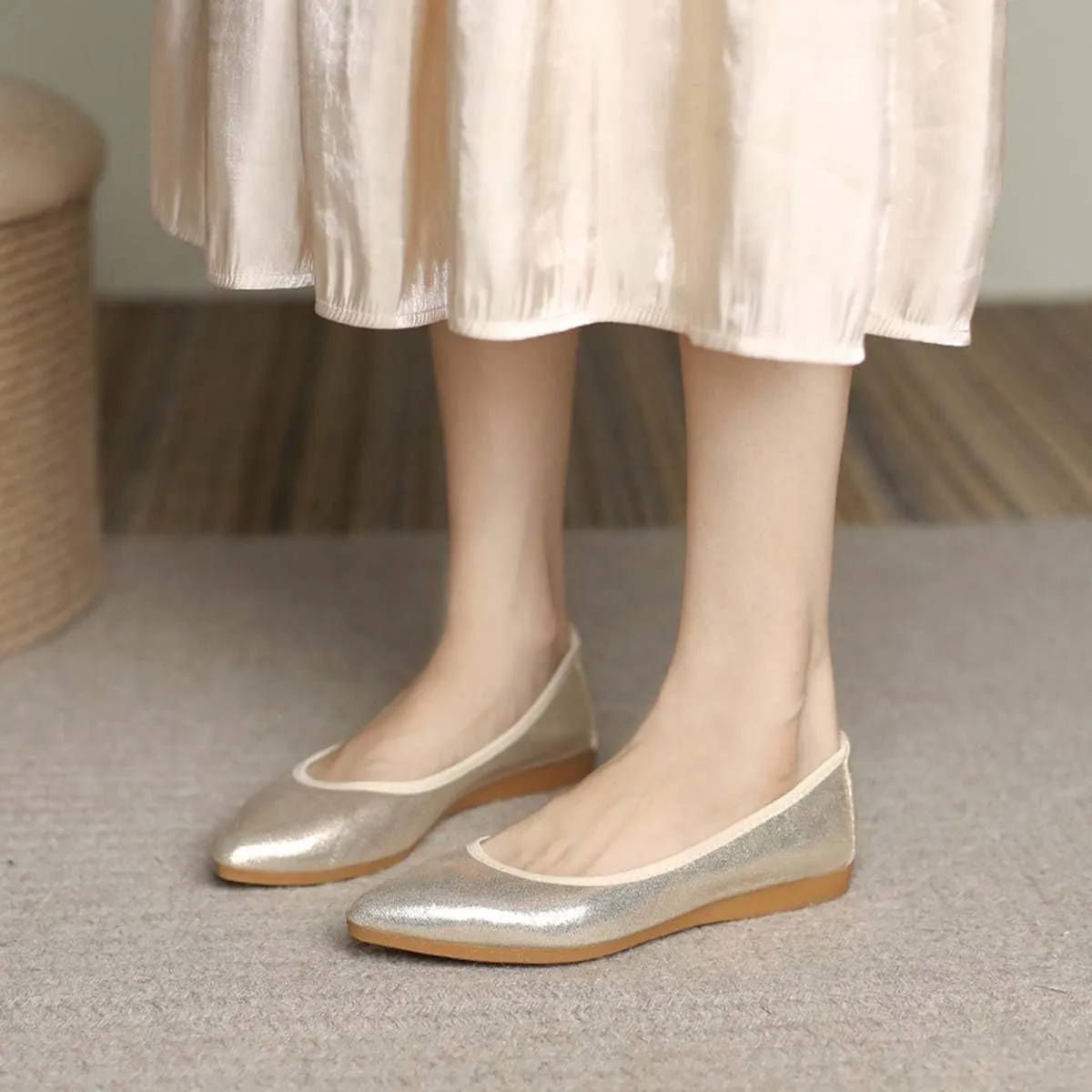 JOEupin Women's Pointed Toe Dress Flats Comfort Slip On Foldable Ballet Flat Shoes Soft with Bowknot