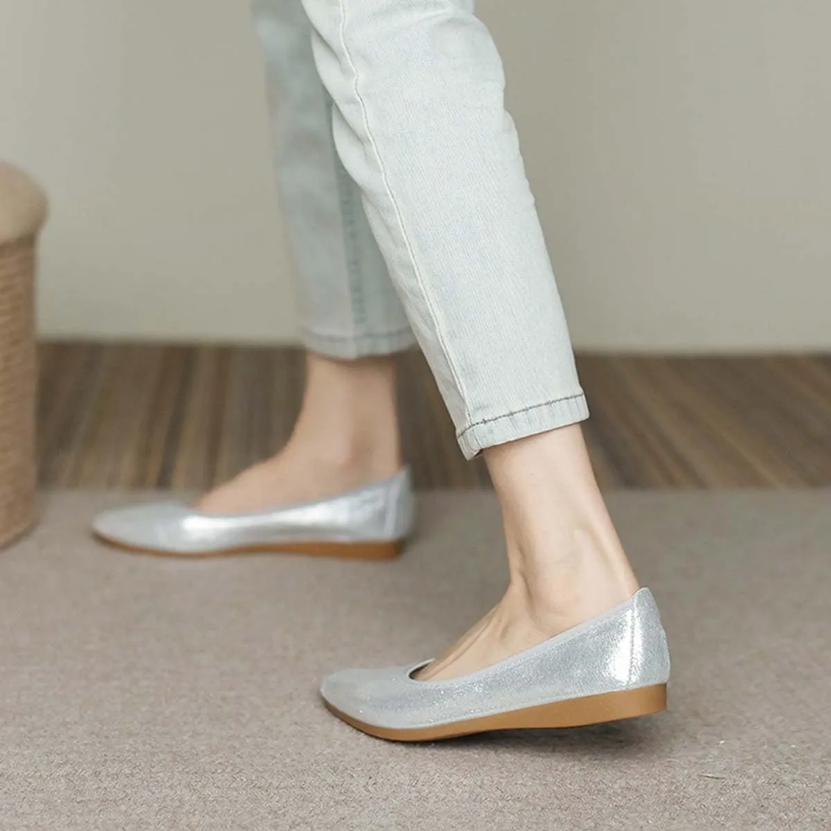 JOEupin Women's Pointed Toe Dress Flats Comfort Slip On Foldable Ballet Flat Shoes Soft with Bowknot