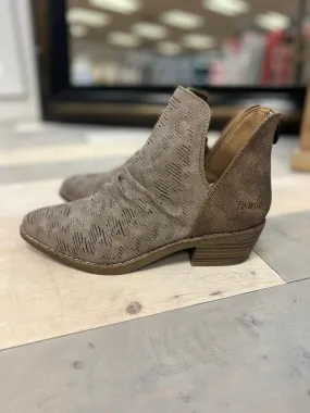 *PVM* Blowfish Sean Booties (Tan)